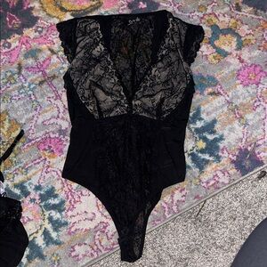 Windsor sexy Elegant Black Lace Bodysuit
